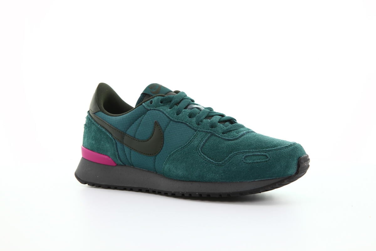 Nike hotsell vrtx ltr